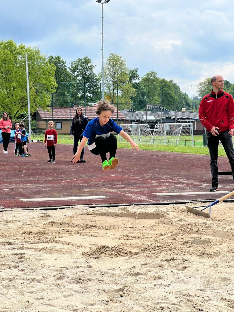 PHOTO-2026-05-09-16-36-42-3F4F7B1A-91C3-46D0-B757-D42425AA1C97 PHOTO-2026-05-09-16-36-42-3F4F7B1A-91C3-46D0-B757-D42425AA1C97